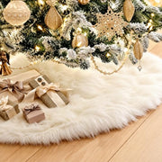 AOGU 48 Inch Faux Fur Christmas Tree Skirt White Plush Skirt for Merry Christmas Party Christmas Tree Decoration