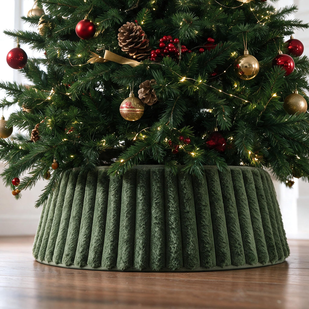 Beautiful Christmas Tree Collar - Modern 29" Velvet Tree Ring | Easy to Set Up Christmas Skirt Enhances Your Holiday Home Decor