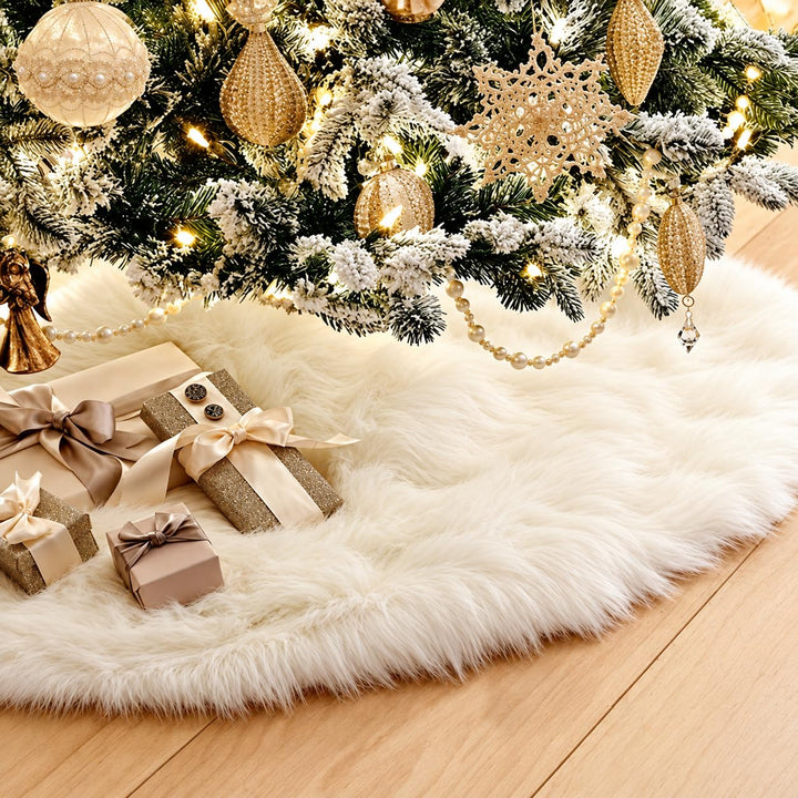 AOGU 48 Inch Faux Fur Christmas Tree Skirt White Plush Skirt for Merry Christmas Party Christmas Tree Decoration