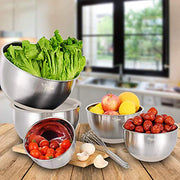 Wildone Mixing Bowls with Airtight Lids Set, 5PCS Stainless Steel Nesting Bowls with Grater Attachments & Non-Slip Bottoms, Size 5, 3, 2, 1.5, 0.63 QT, Great for Mixing & Serving, Khaki